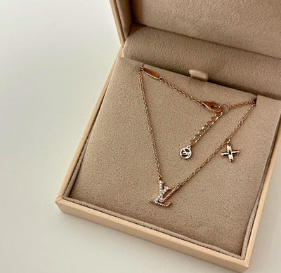 EXCLUSIVE | Almira Halskæde